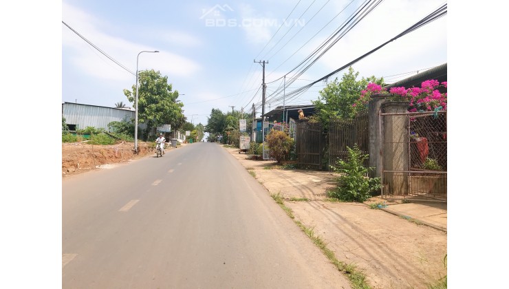Cần bán nhanh lô đất 200m2 nằm ngay chợ Tân thành, liền kề KCN Đồng Xoài 1,2